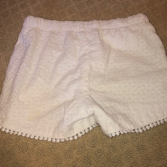 white kid shorts - Picture 2 of 2